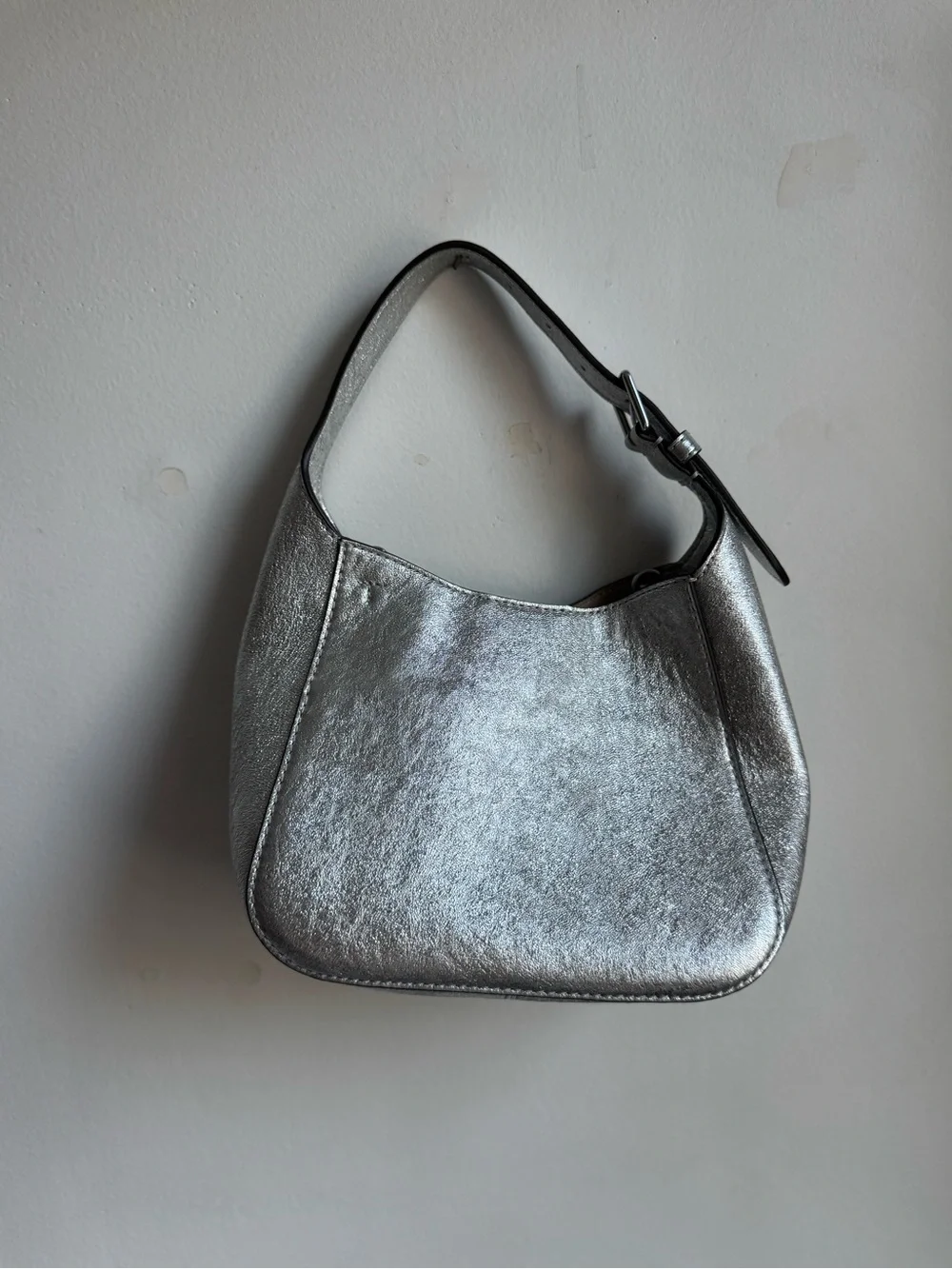 Tory Burch Metallic Silver bucket bag